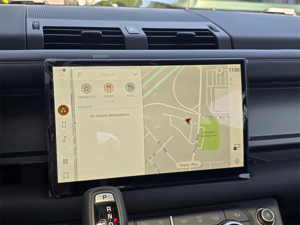 New 2025 Land Rover Defender 110 X image 15