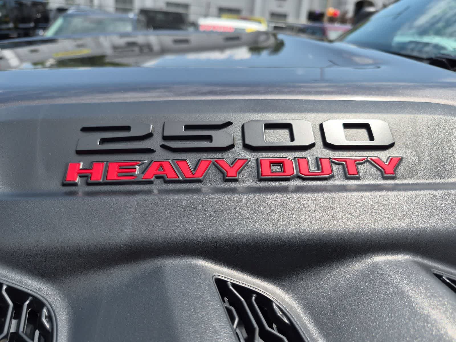 New 2026 RAM 2500 Laramie AWD/4WD image 11