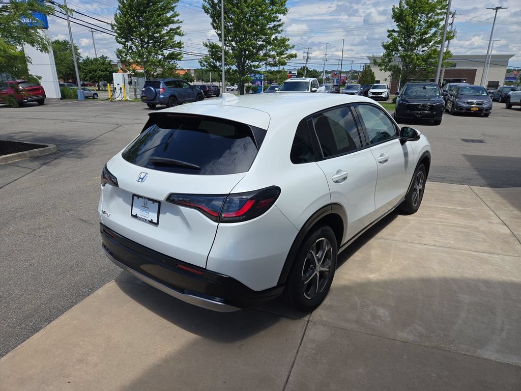 Used 2024 Honda HR-V EX-L image 3