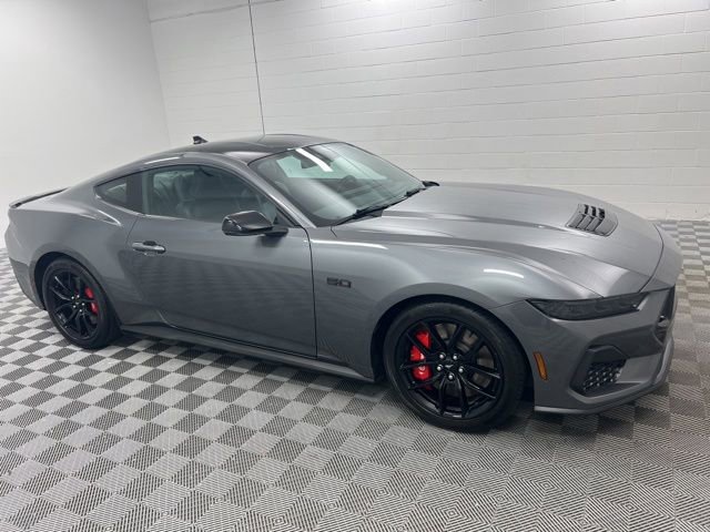 Used 2024 Ford Mustang GT Premium RWD image 4