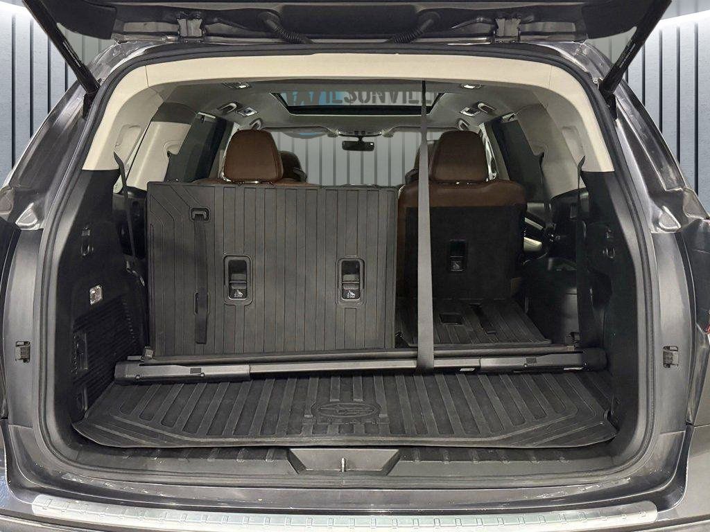 Used 2019 Subaru Ascent Touring w/ Popular Package #3 image 11