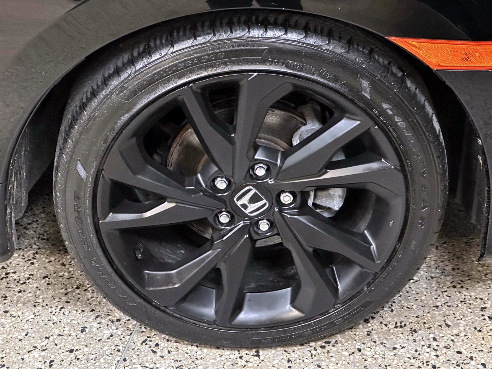 Used 2020 Honda Civic Sport image 8