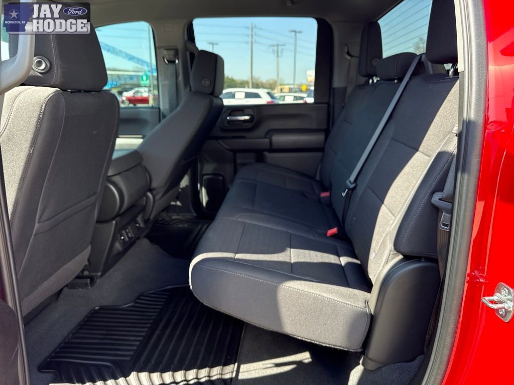 Used 2025 Chevrolet Silverado 2500 Custom w/ Custom Value Package image 34