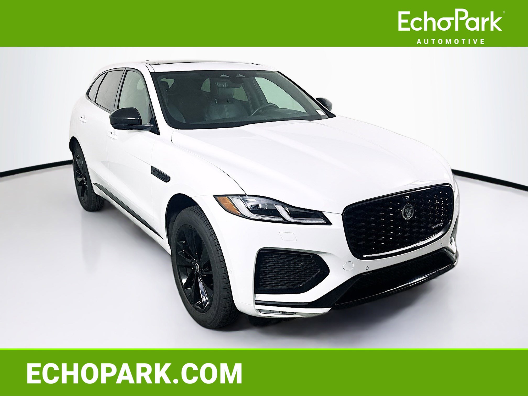 Used 2025 Jaguar F-PACE R-Dynamic S image 1