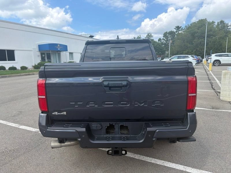 Used 2024 Toyota Tacoma SR5 AWD/4WD image 4