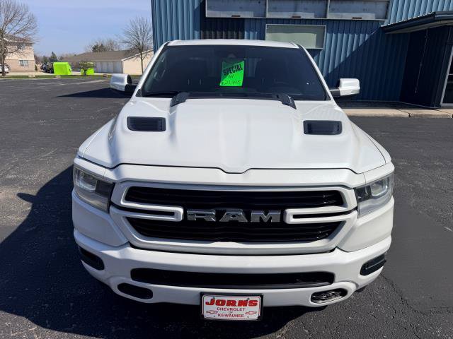 Used 2021 RAM 1500 Laramie w/ Sport Appearance Package AWD/4WD image 4