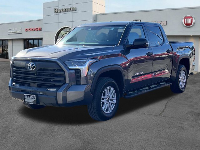 Used 2024 Toyota Tundra SR5 w/ SR5 Convenience Package AWD/4WD image 3