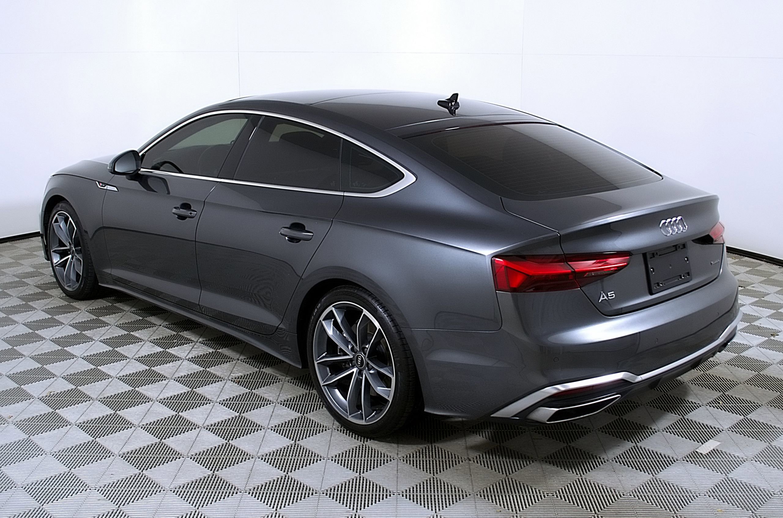 Used 2023 Audi A5 2.0T Premium Plus image 9