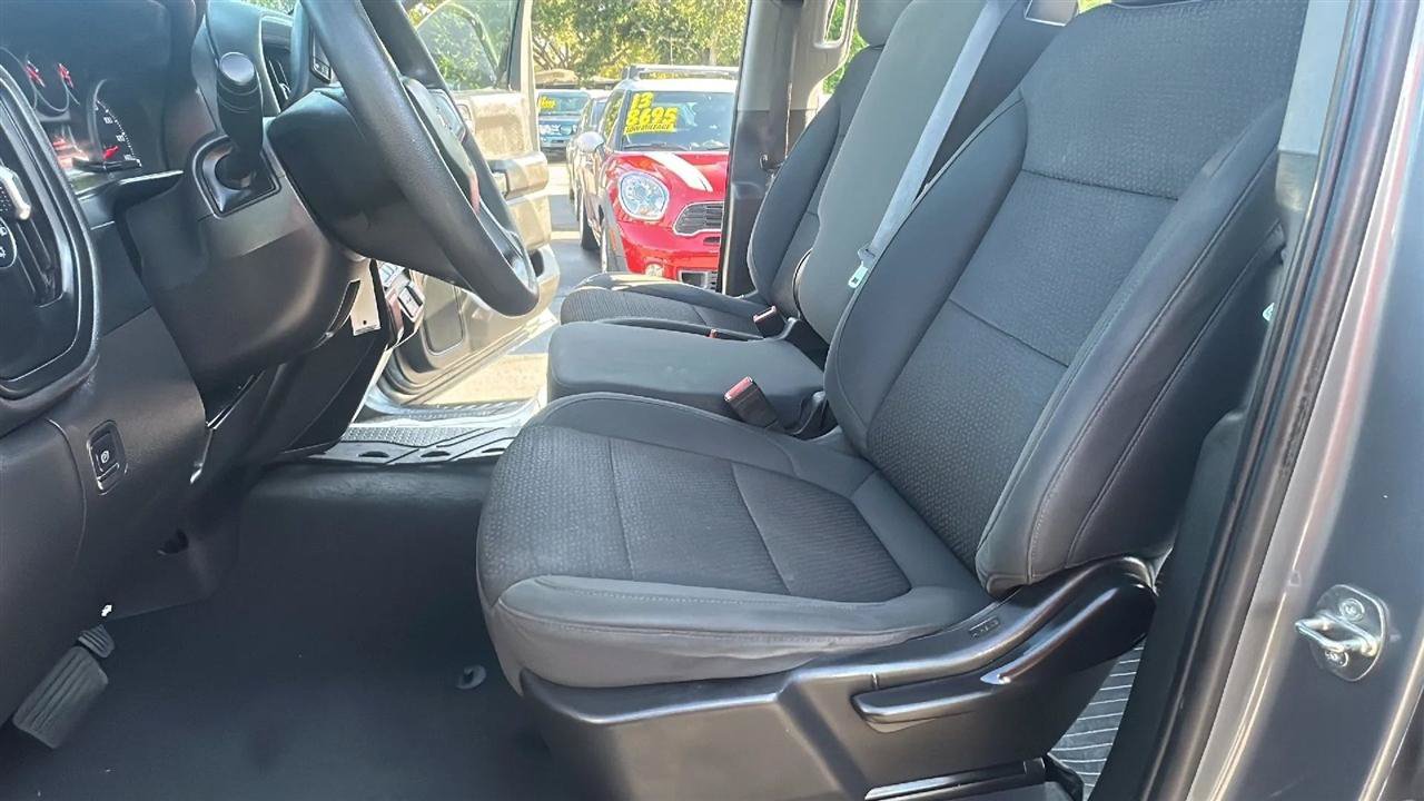 Used 2022 Chevrolet Silverado 1500 Custom RWD image 23