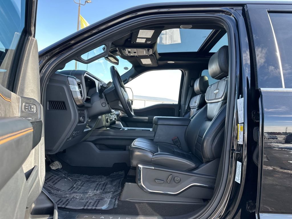Used 2024 Ford F350 Platinum w/ FX4 Off-Road Package image 8