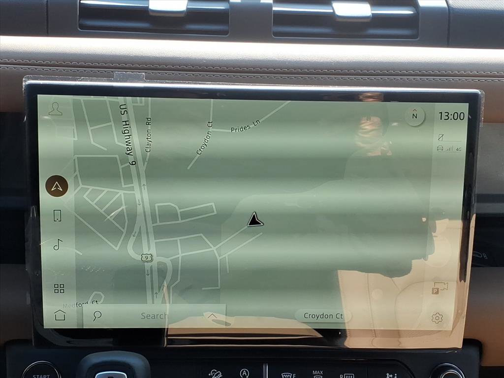 New 2026 Land Rover Defender 110 V8 image 12