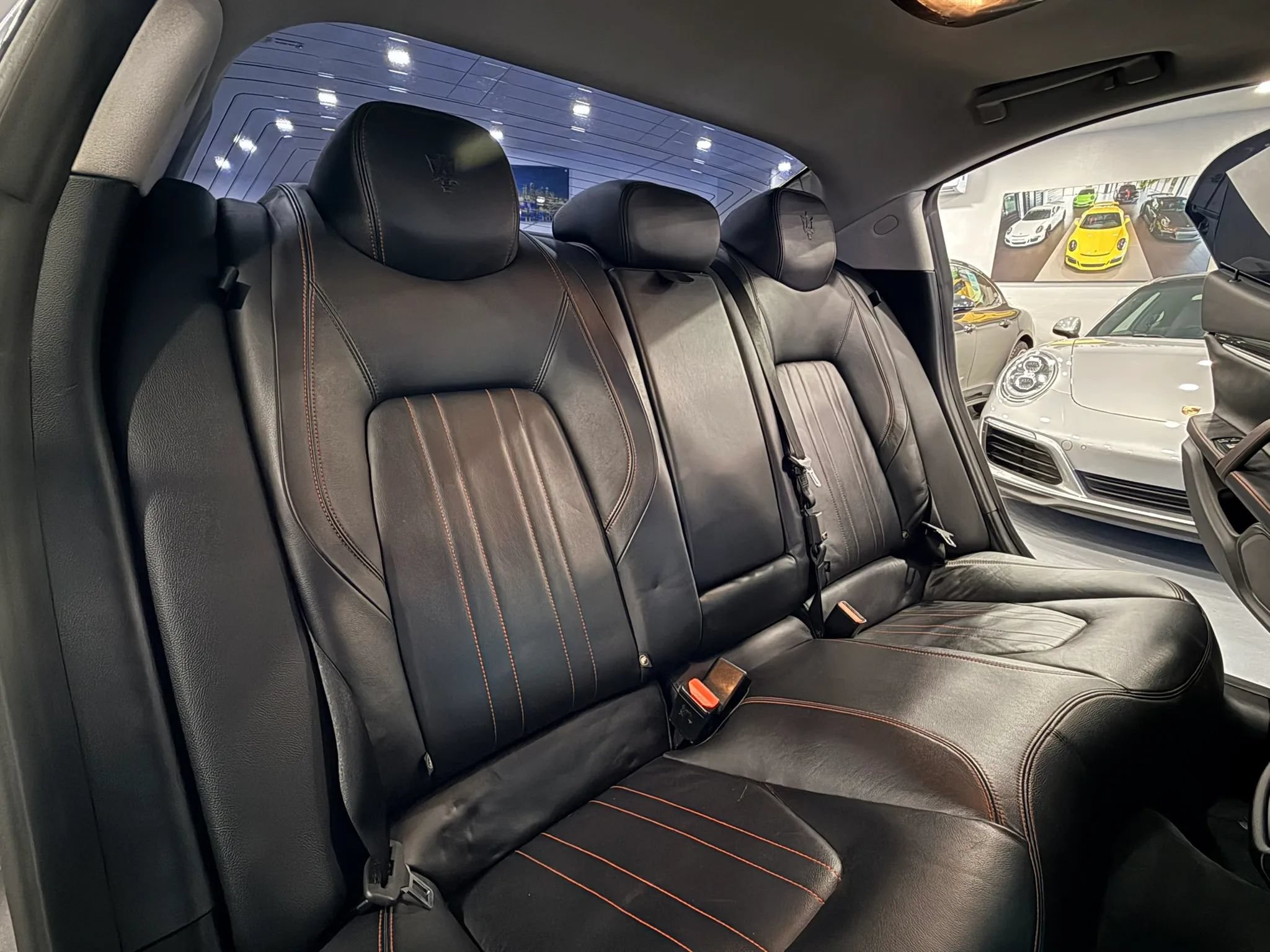 Used 2016 Maserati Ghibli RWD image 16