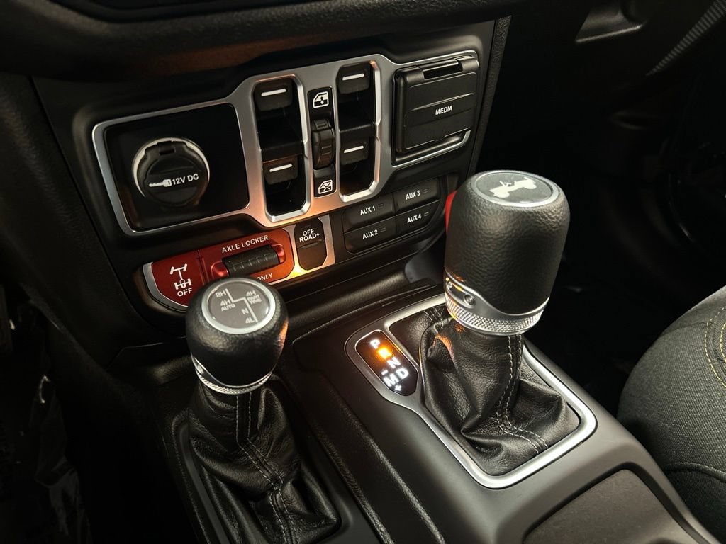 Used 2025 Jeep Wrangler Unlimited Sport S 4xe AWD/4WD image 21