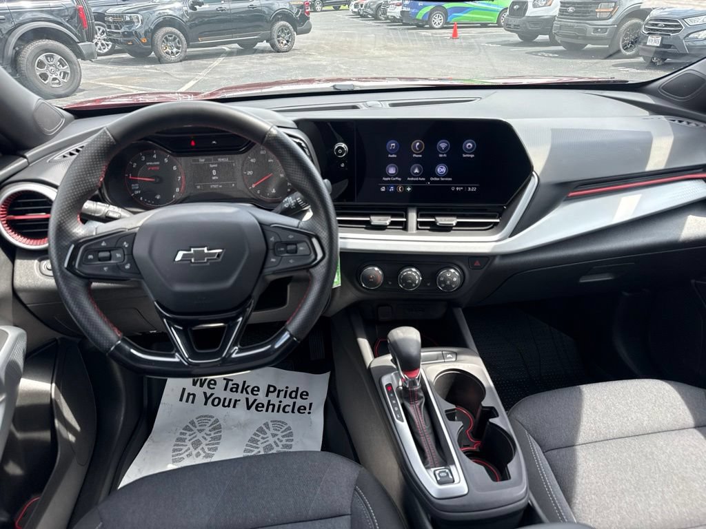 Used 2024 Chevrolet Trax RS w/ Driver Confidence Package FWD image 9