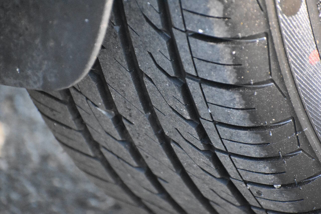 Used 2016 Ford Escape Titanium image 37