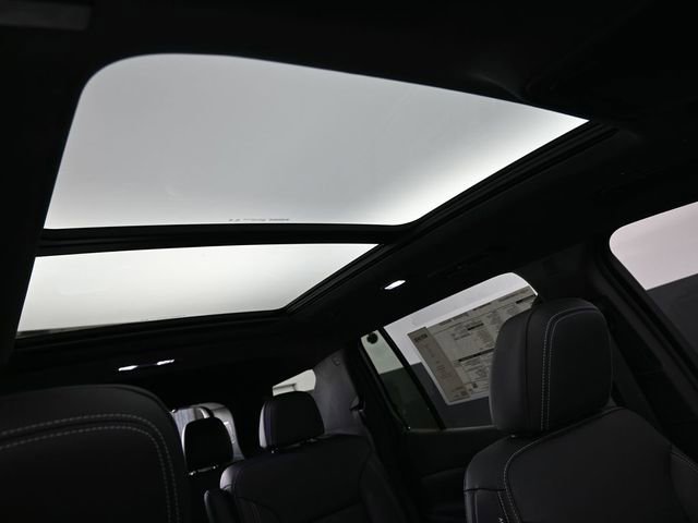 New 2026 Chevrolet Traverse LT w/ Sun and Wheel Package image 41