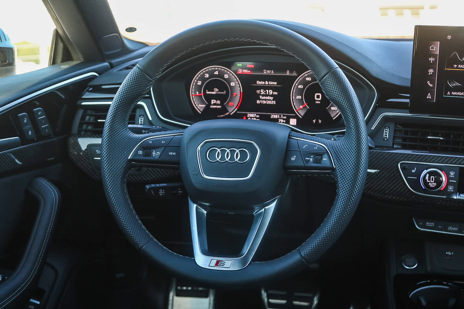Used 2025 Audi A5 2.0T Premium Plus image 16