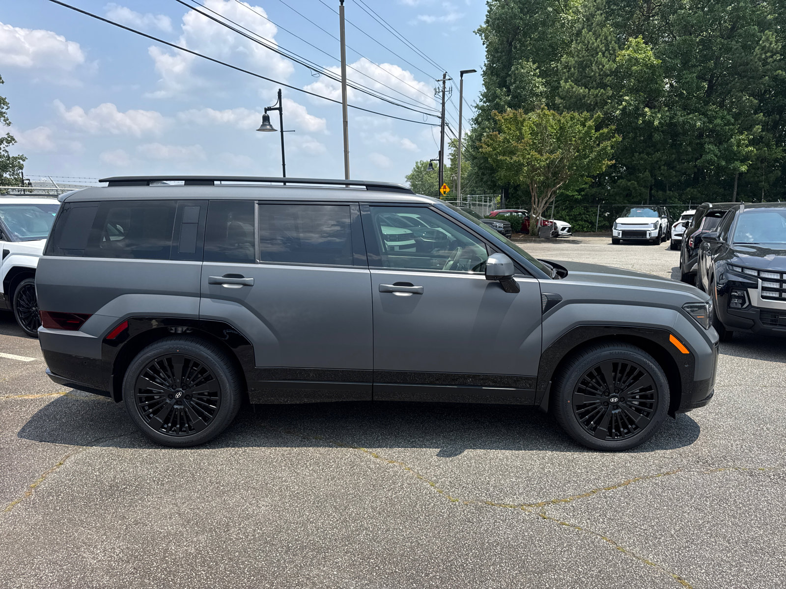 New 2025 Hyundai Santa Fe Calligraphy image 4