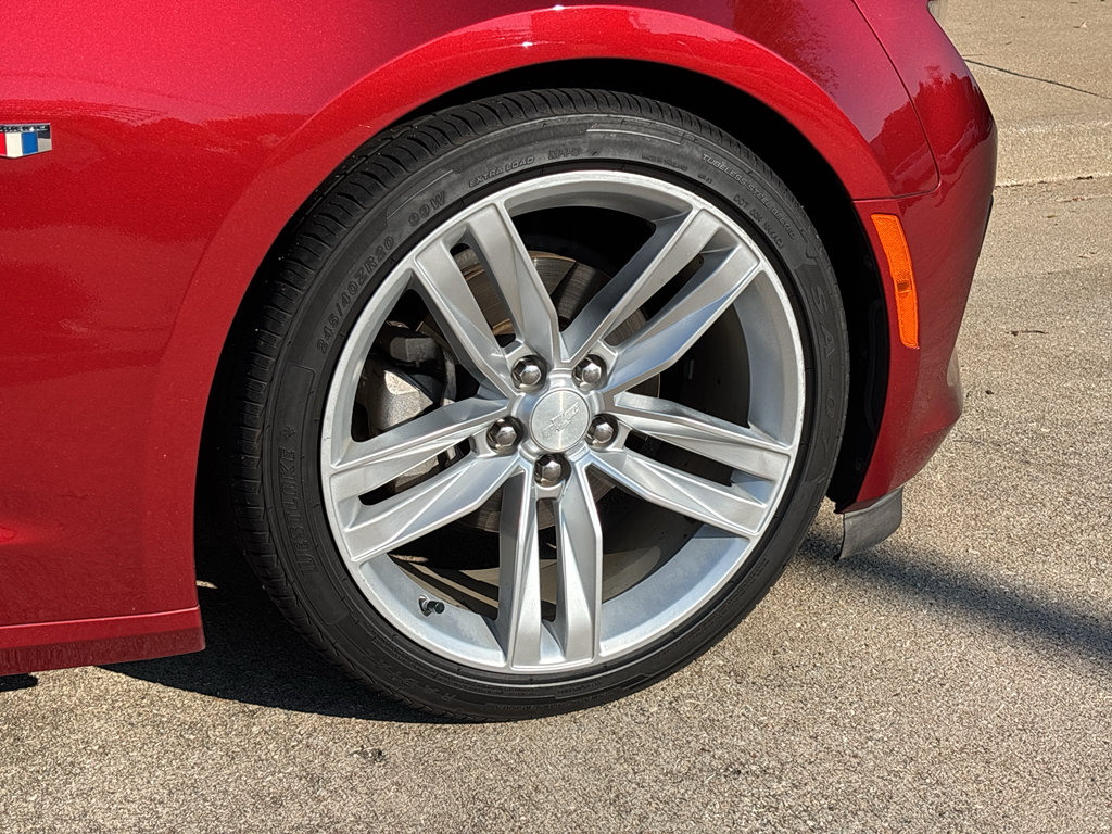 Used 2017 Chevrolet Camaro LT w/ RS Package RWD image 10