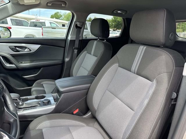 Used 2025 Chevrolet Blazer LT FWD image 37