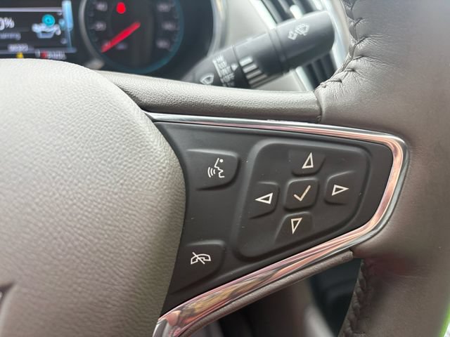 Used 2017 Chevrolet Malibu Premier w/ Premier Sun and Wheel Package FWD image 24