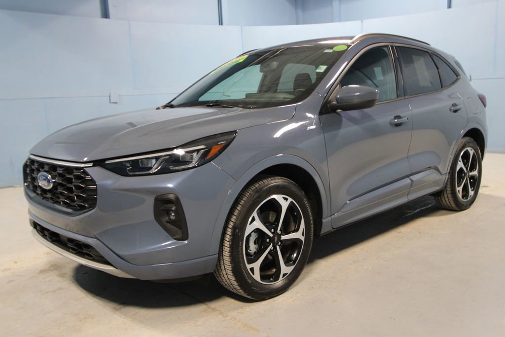 Used 2025 Ford Escape ST-Line Elite image 31