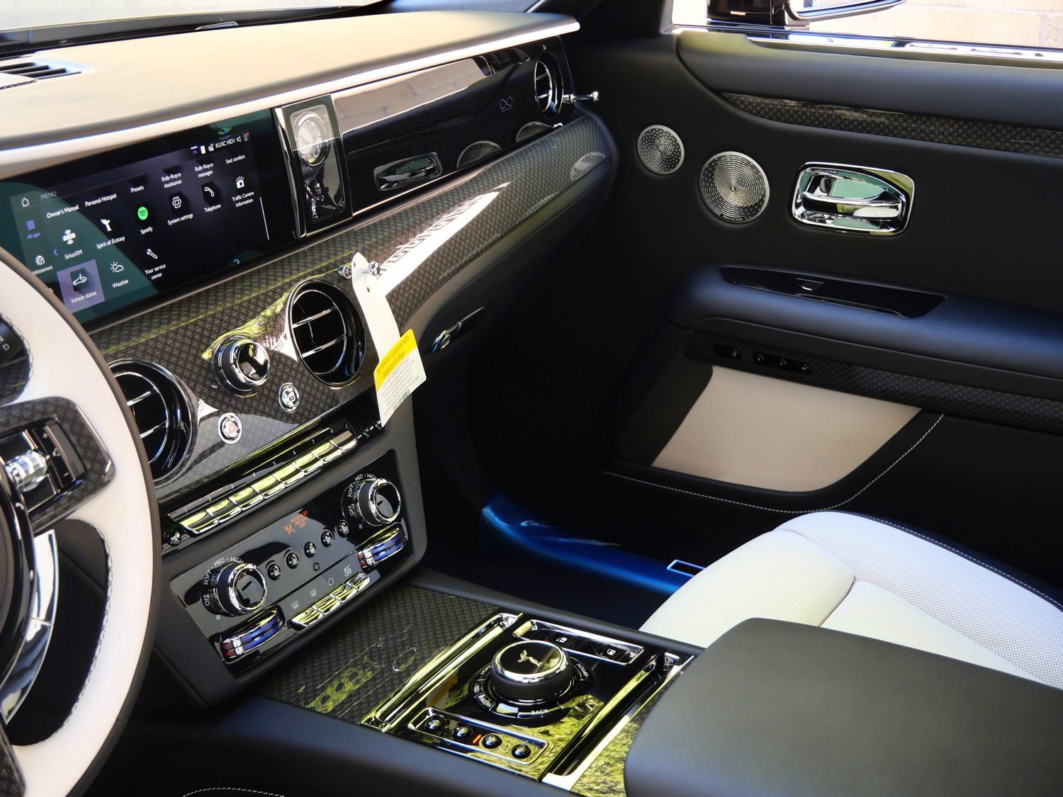 New 2026 Rolls-Royce Ghost Black Badge AWD/4WD image 25
