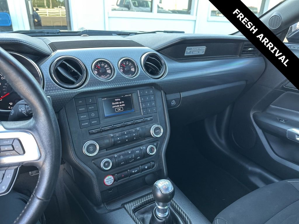 Used 2016 Ford Mustang GT w/ GT Performance Package RWD image 12