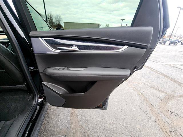 Used 2023 Cadillac XT5 Premium Luxury w/ Technology Package image 15