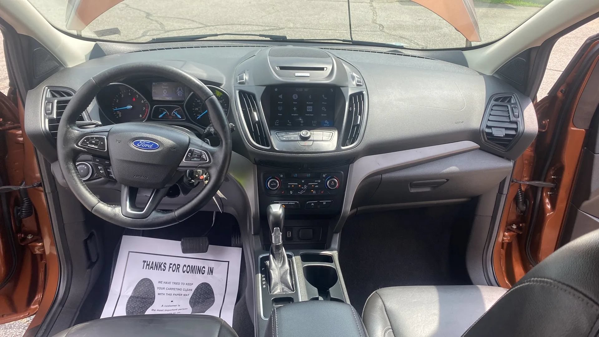 Used 2017 Ford Escape SE w/ SE Leather Comfort Package AWD/4WD image 11