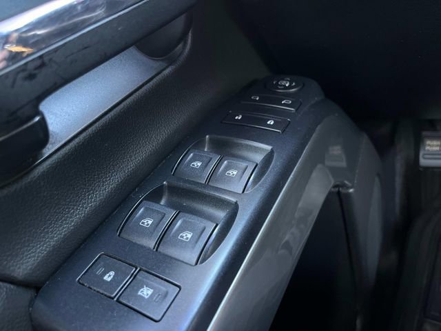 Used 2018 Chevrolet Silverado 1500 LT w/ All Star Edition image 25