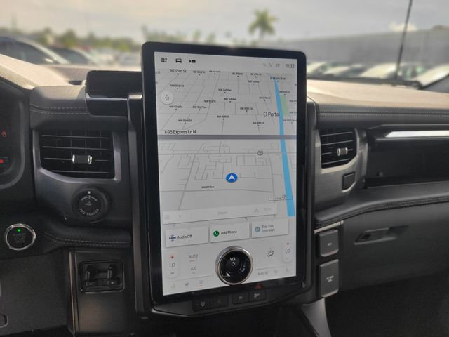 New 2025 Ford F150 Lightning Flash image 26