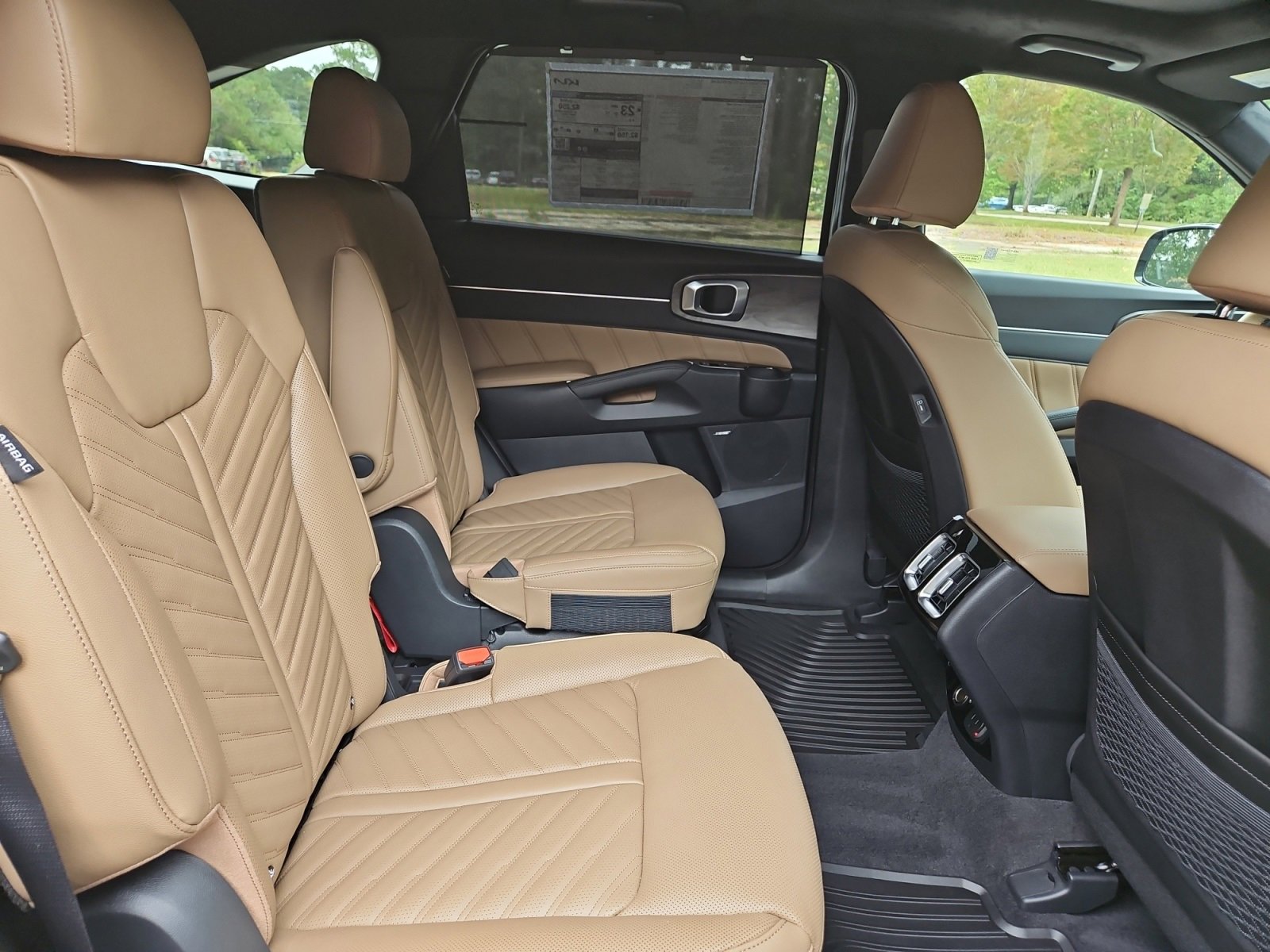 New 2026 Kia Sorento SX Prestige w/ Olive Brown Leather Package image 17