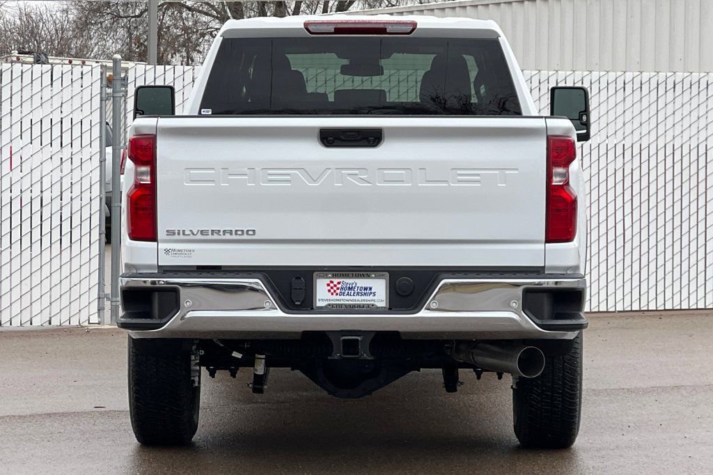 New 2026 Chevrolet Silverado 3500 W/T image 5