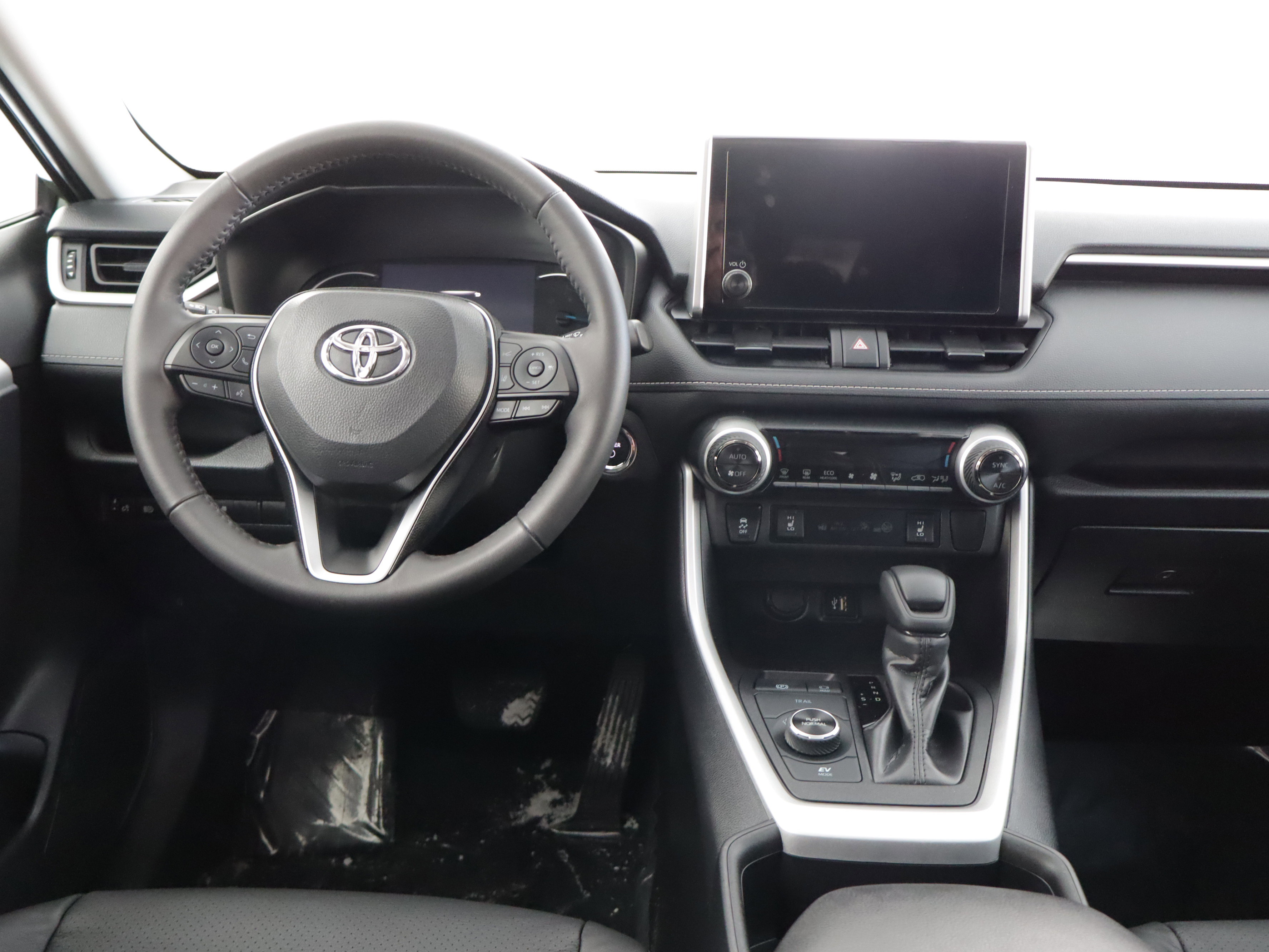 Used 2025 Toyota RAV4 Woodland Edition image 2