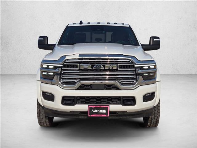 New 2026 RAM 4500 4x4 Crew Cab DRW w/ Laramie Trim Package image 6