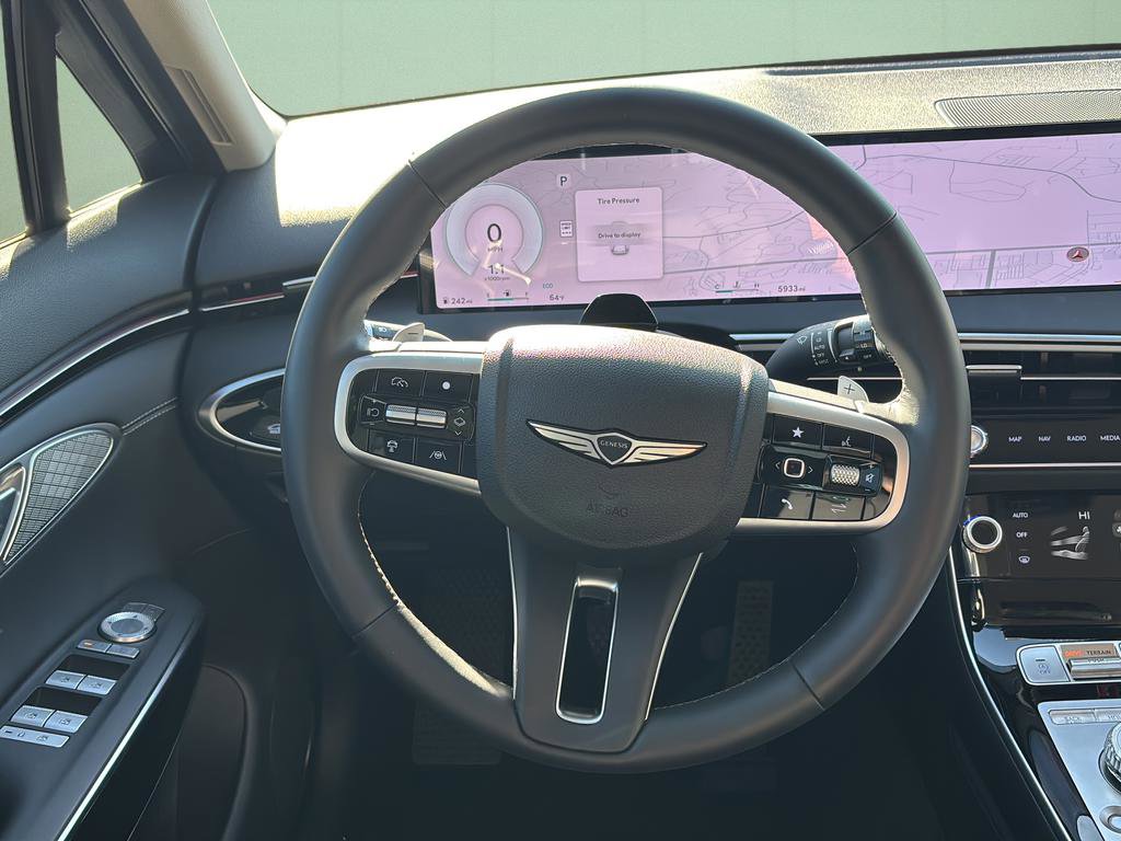 Certified 2026 Genesis GV70 2.5T AWD/4WD image 22