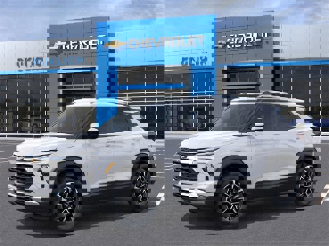 New 2026 Chevrolet TrailBlazer LT image 2