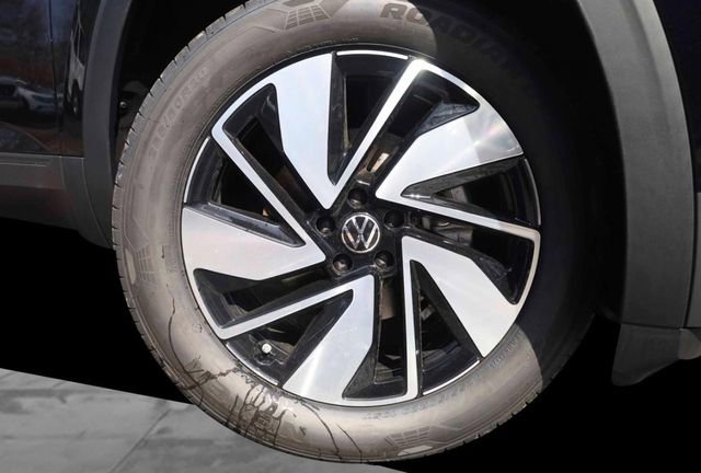 New 2026 Volkswagen Atlas SE image 3