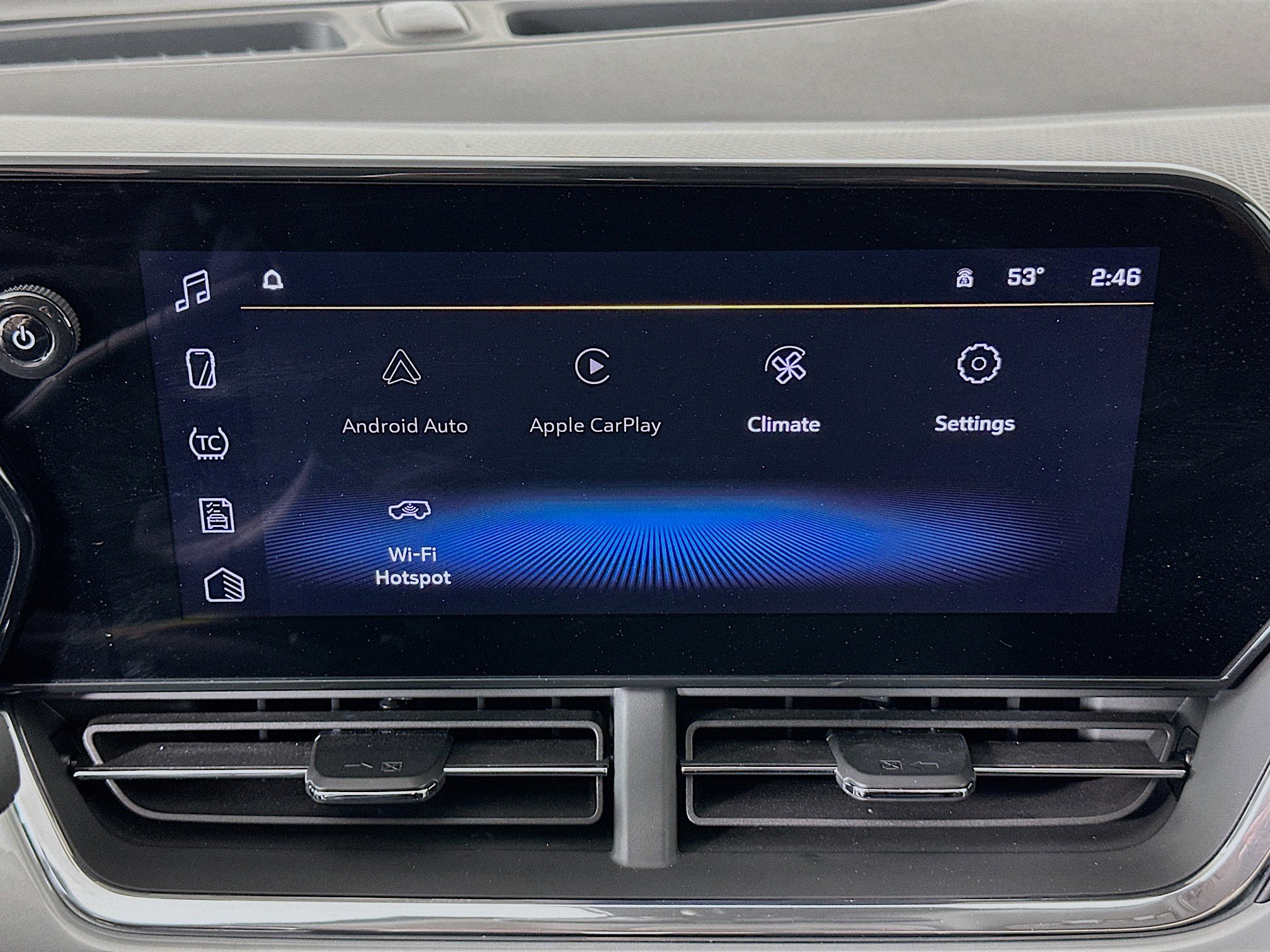 Used 2025 Chevrolet Trax LT w/ LT Convenience Package image 21