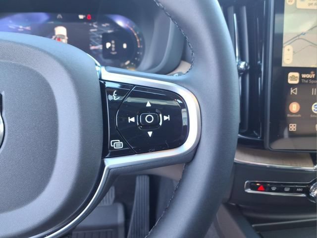 New 2026 Volvo XC60 B5 Plus w/ Protection Package Premier AWD/4WD image 19