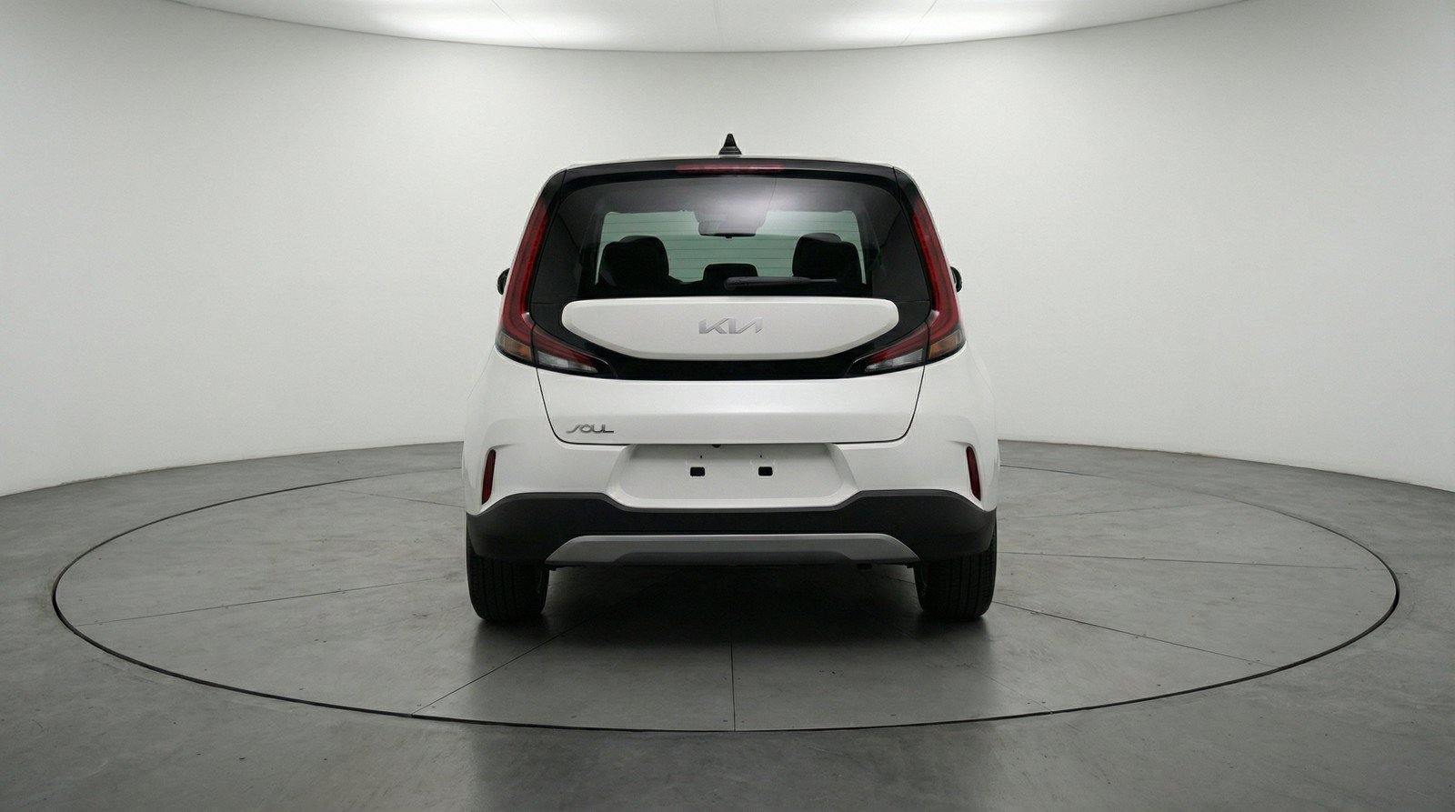 Used 2025 Kia Soul LX w/ LX Technology Package FWD image 7