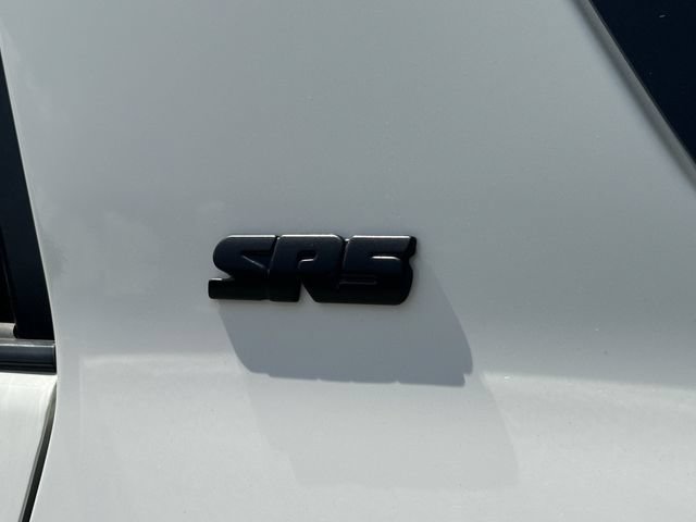 Used 2022 Toyota 4Runner SR5 Premium w/ Moonroof Package RWD image 7