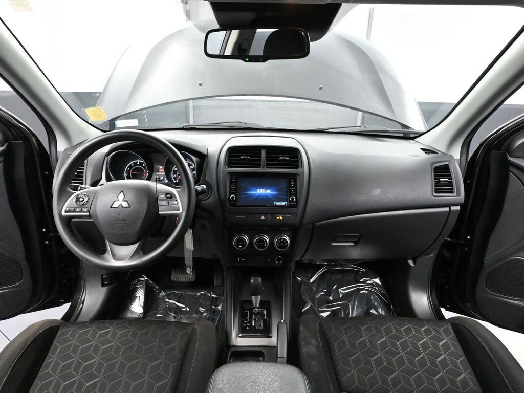 Used 2022 Mitsubishi Outlander Sport ES image 23