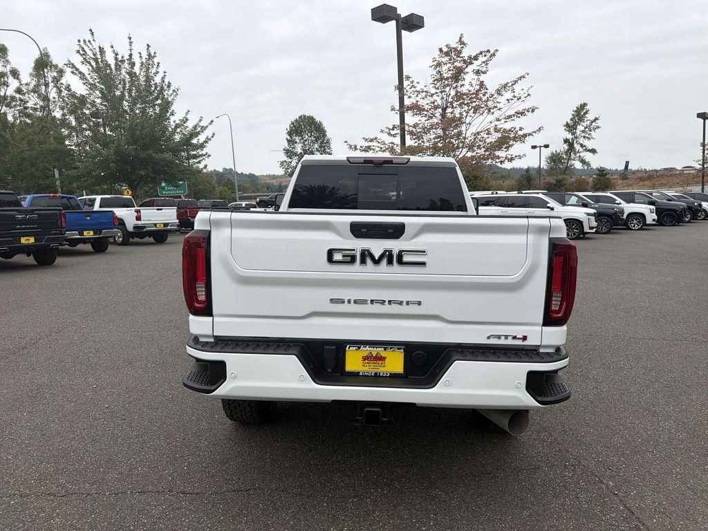 Certified 2023 GMC Sierra 3500 AT4 w/ AT4 Premium Plus Package AWD/4WD image 8