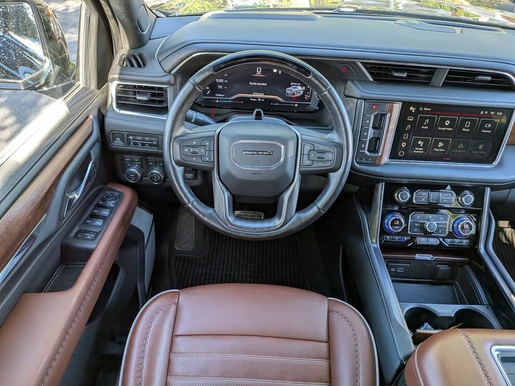 Used 2023 GMC Yukon Denali Ultimate image 17