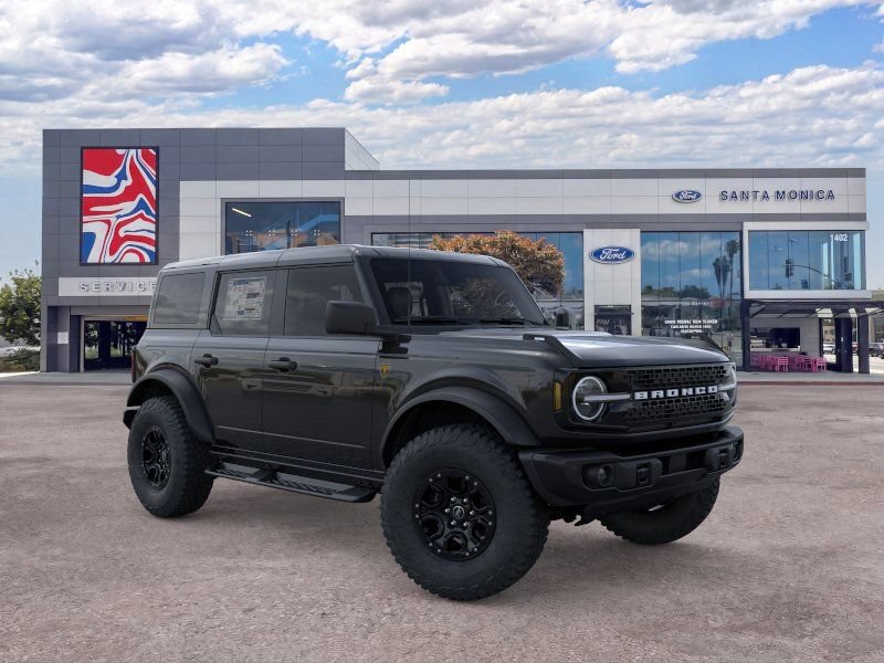 New 2026 Ford Bronco Badlands w/ Sasquatch Package AWD/4WD image 7