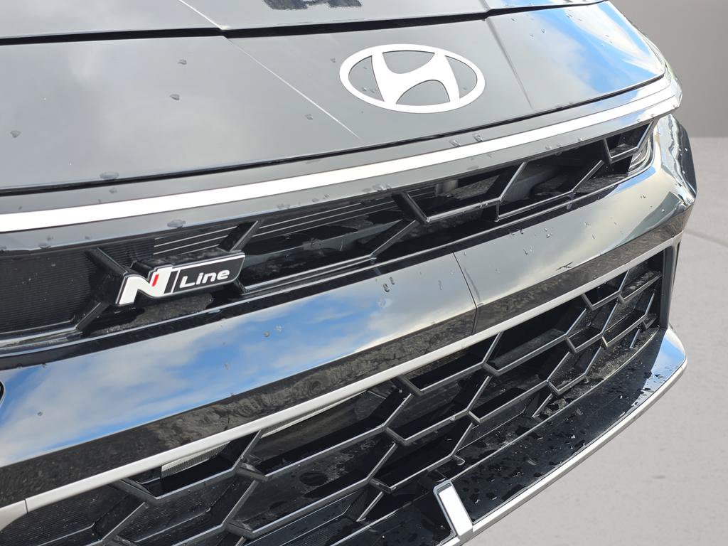Certified 2025 Hyundai Elantra N Line FWD image 9