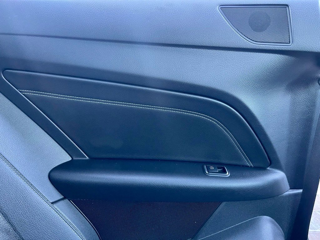 Used 2014 Mercedes-Benz E 350 4MATIC Coupe image 48