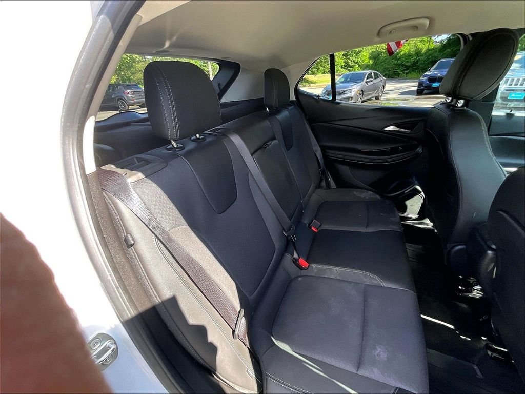 Used 2023 Buick Encore GX Select AWD/4WD image 19
